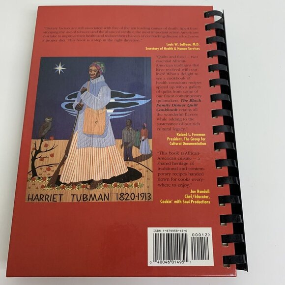 Black Family Dinner Quilt Cookbook African Cultural Soul Food Recipes Memories - Picture 2 of 16